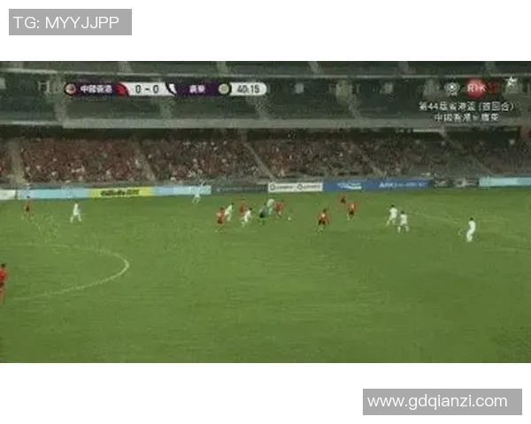 虎扑国际足球滚动新闻聚焦全球赛事动态与球员转会最新消息分析